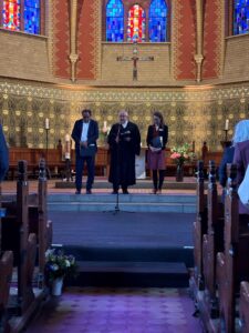 Jahresempfang (von links): Dr. Jörg Antoine (Kaufmännischer Leiter), Frank Eibisch (Theologischer Leiter) und Sabine Papies (Stabsstelle Unternehmensentwicklung und diakonische Kultur)
